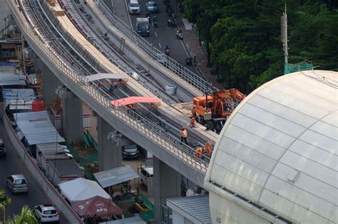 Mundur Dari Target Adhi Karya Pastikan LRT Jabodebek Beroperasi Medio