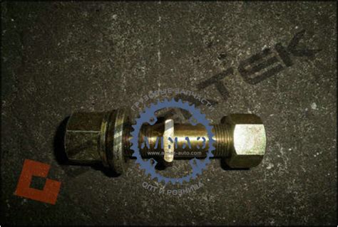 Шпилька колесная передняя 22 мм