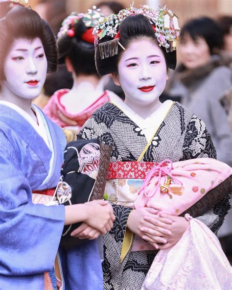 Geiko And Maiko — December 2016 Geiko Eriha And Maiko Mameharu