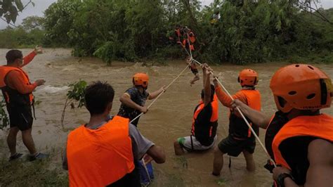 Korban Tewas Akibat Banjir Di Filipina Bertambah Menjadi Orang