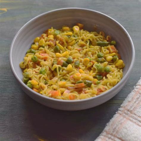 Vegetable Maggi | Vegetable Masala Maggi Noodles