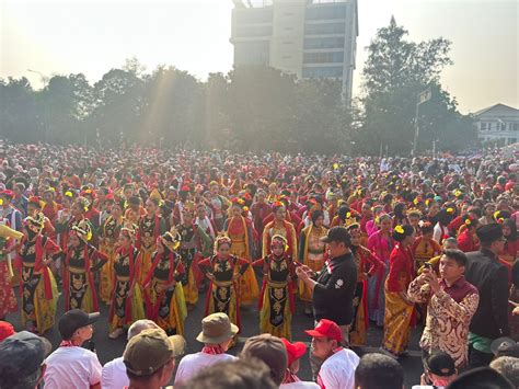 Karnaval Pesona Nusantara Bekasi Keren Turut Memeriahkan Hut Ri Ke