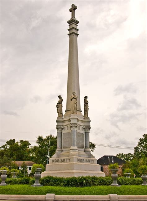 Metairie Cemetery In New Orleans Louisiana Find A Grave Cemetery