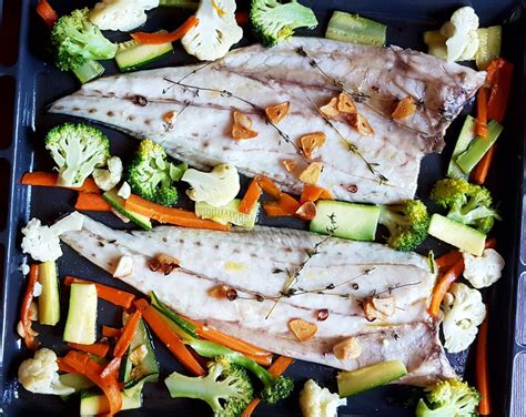 Corvina Al Horno Con Verduras Al Aceite De Romero Una Bruja En La