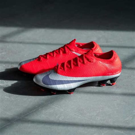 Nike Launch Mercurial Vapor IX CR7 Special Edition - SoccerBible