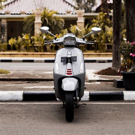 VESPA SPRINT IGET FACELIFT 2020 Motor Di Carousell