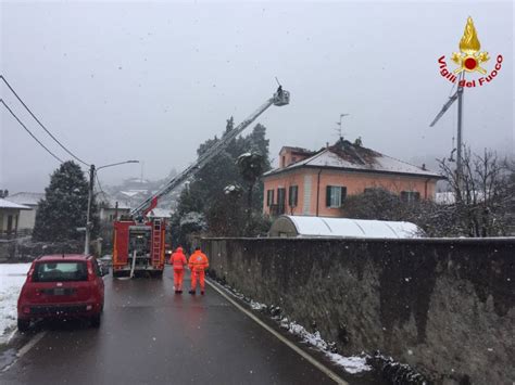 Incendio Al Tetto Di Una Casa A Casale Litta Varesenews Foto