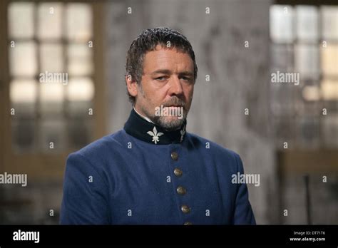 Russell Crowe Les Miserables High Resolution Stock Photography and ...