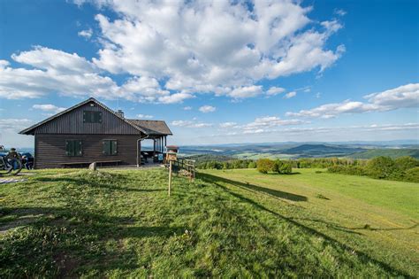 Wandern Der Hochrh Ner Lange Rh N Etappe Von Kaltensundheim Nach