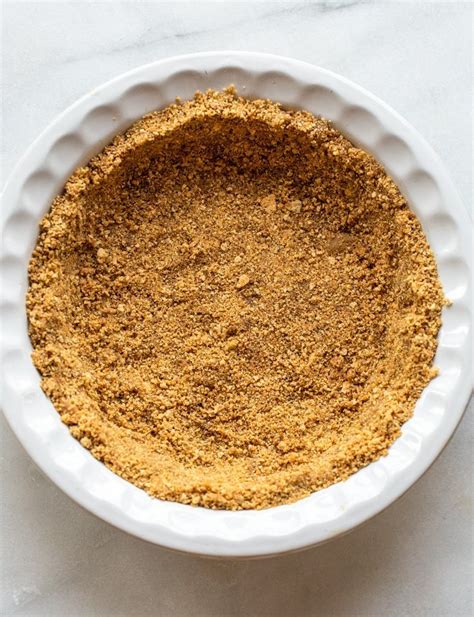 Easy Graham Cracker Pie Crust Recipe | 4 Simple Ingredients