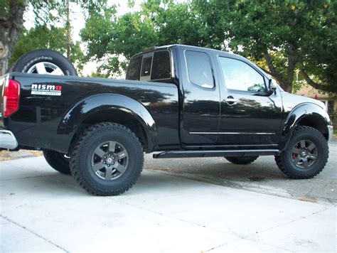 Nissan frontier tire sizes