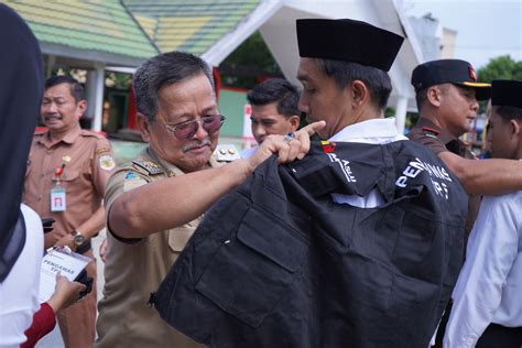 Infopublik Wabup Pinrang Ikuti Kegiatan Apel Siaga Pengawasan Pemilu