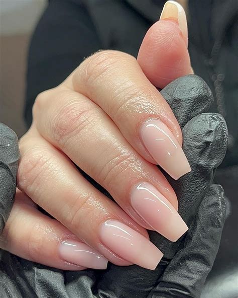 25 Elegant Nude Fall Nail Ideas For A Chic Look Fall Update 2025