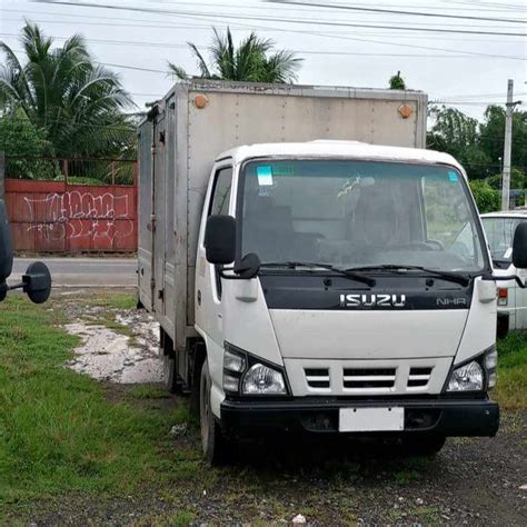 Isuzu Nhr X W Aluminum Van Isuzu Nhr X W Aluminum Van