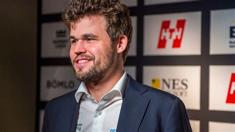 Remis For Magnus Carlsen Nrk Sport Sportsnyheter Resultater Og