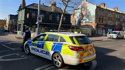 Walthamstow Stabbing Attempted Murder Arrest Over Pub Stabbings Bbc News