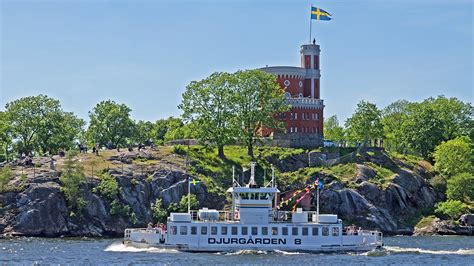 The Ferry Djurg Rden At Kastellholmen Island In Stockhol Flickr