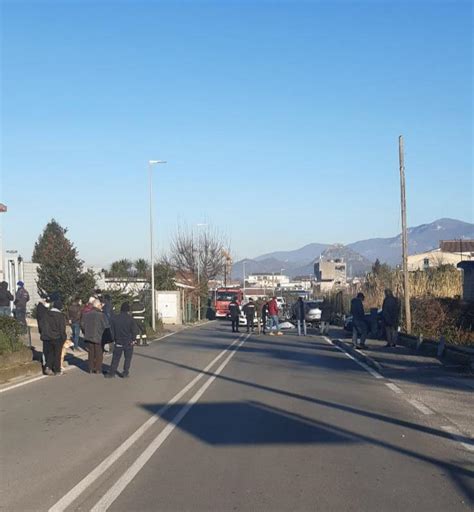 Cava De Tirreni Tragedia A Santa Lucia Incidente Tra Auto E Moto