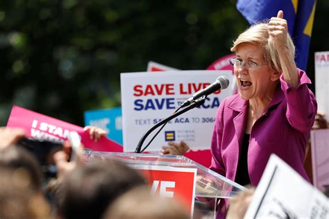 Elizabeth Warren Tries To Win Back Voters In Trump Country Wsj