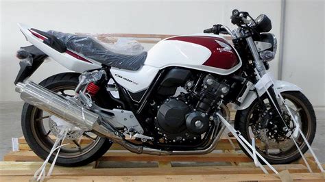 Tin Nhanh 24 7 Cận Cảnh Honda Cb400 Super Four 2019 đổ Bộ Thị Trường ĐnÁ Với Giá Bán Khá Cao