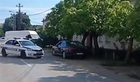 Detalji Jezive Tragedije U Beloj Crkvi Policajci Zajedno Krenuli Na