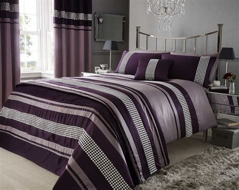 Super King Plum Purple Metallic Effect Detail Quilt Duvet Cover Bedding