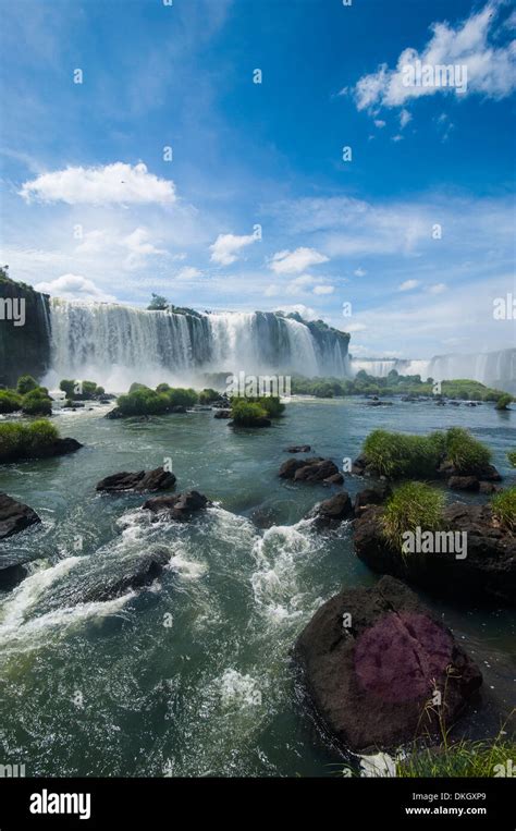 Foz de Iguazu (Iguacu Falls), the largest waterfalls in the world ...