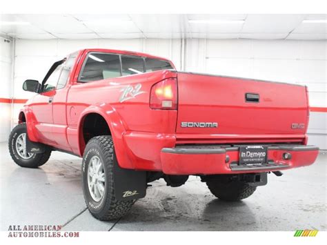 Gmc Sonoma Sls Extended Cab X In Fire Red Photo