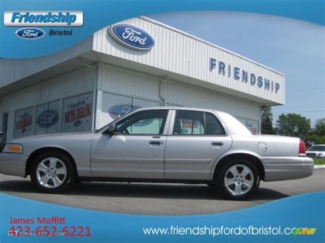 2011 Silver Birch Metallic Ford Crown Victoria LX 64510710 Photo 4