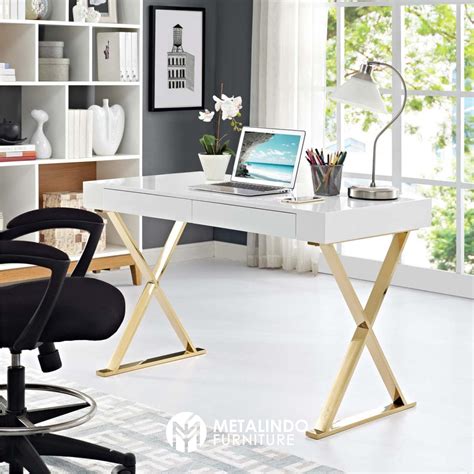 Meja Kantor Minimalis Modern Kaki Stainless Gold Metalindo Furniture