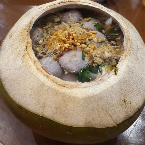 8 Tempat Makan Bakso Di Jakarta Paling Enak