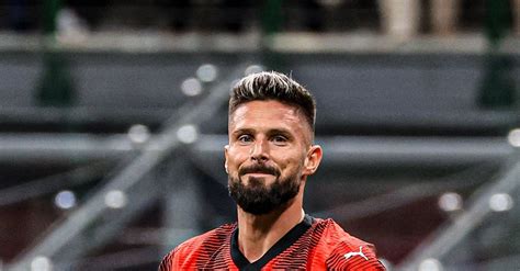 Consigli Fantacalcio 5 Attaccanti Per La 20a Giornata Giroud Per Il