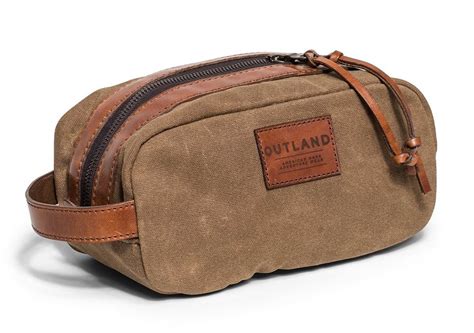 6 Of The Best Dopp Kits For Men The Coolector