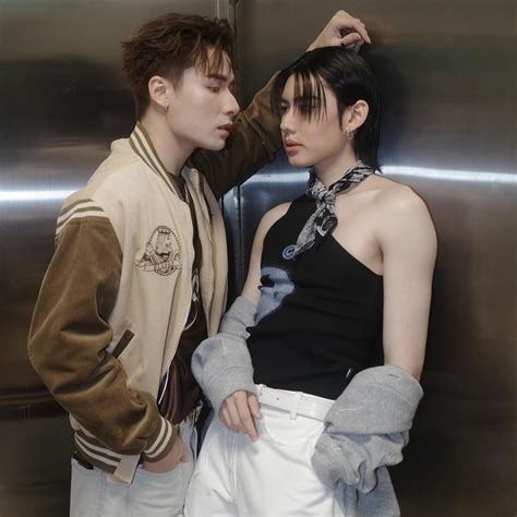 Pin De Natcatae En Pit Babe The Series Actores Pelo Estilo Grunge Suave Parejas Lindas