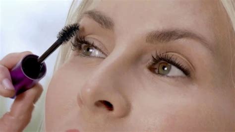 Covergirl Olay Simply Ageless Tv Spot Corrige Y Desinflama Con Niki Taylor Ispot Tv