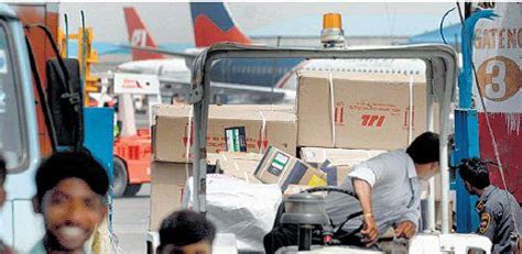 Live Chennai Cargo Piles Up At Airport Cargo Piles Up Delh Airport