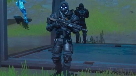 Where To Find Io Guards In Fortnite Chapter Season All Io Guard