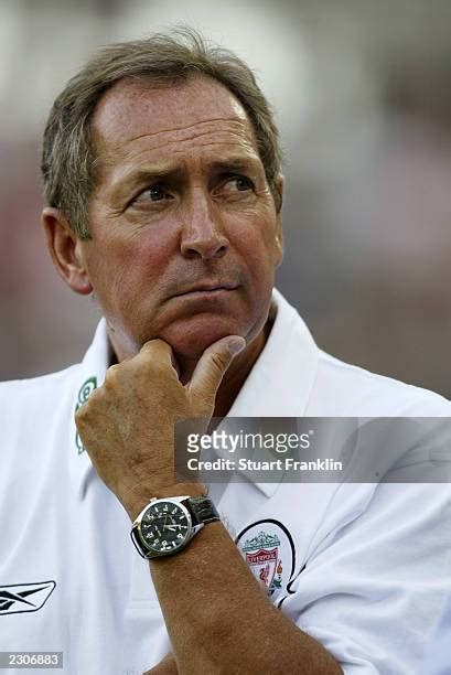 Gerard Houllier Liverpool Photos And Premium High Res Pictures Getty