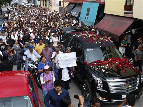 Miles dan último adiós a Alejandro Arcos exigen paz y justicia en