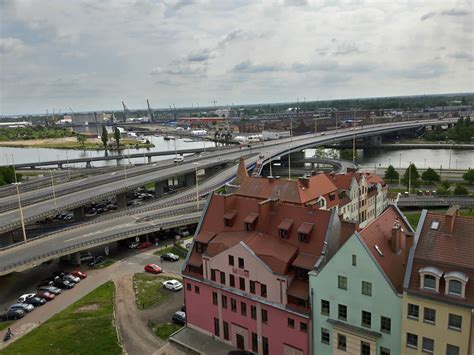 Ogromny taras widokowy na Zamku Książąt Pomorskich w Szczecinie W