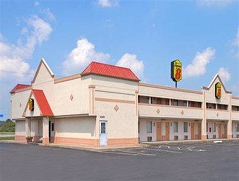 Super 8 Crawfordsville - UPDATED 2017 Prices & Motel Reviews (IN ...