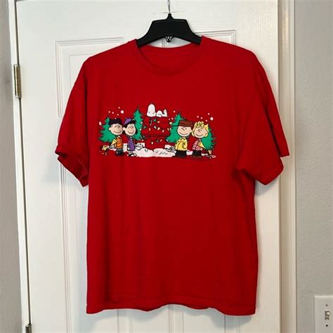 Peanuts Shirts Vintage 9s Peanuts Worldwide Red Christmas Short Sleeve T Shirt Mens Large