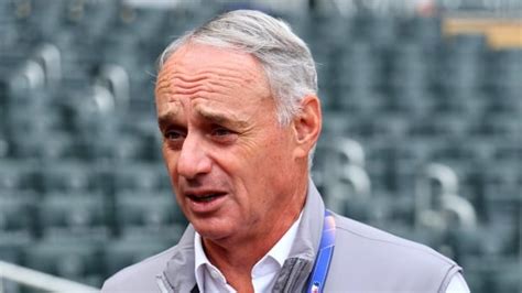 MLB commissioner Rob Manfred announces intention to retire in 2029 ...