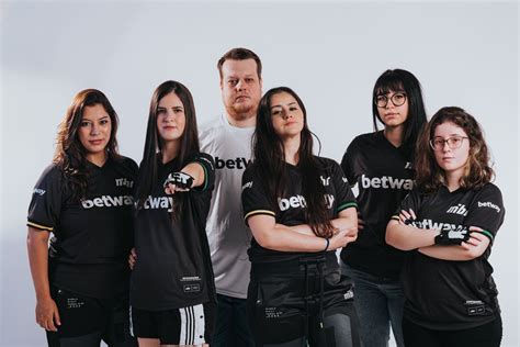 MIBR Anuncia Sua Lineup Feminina SiteCS