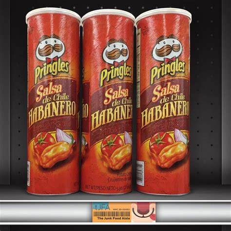 Salsa de Chile Habanero Pringles - The Junk Food Aisle