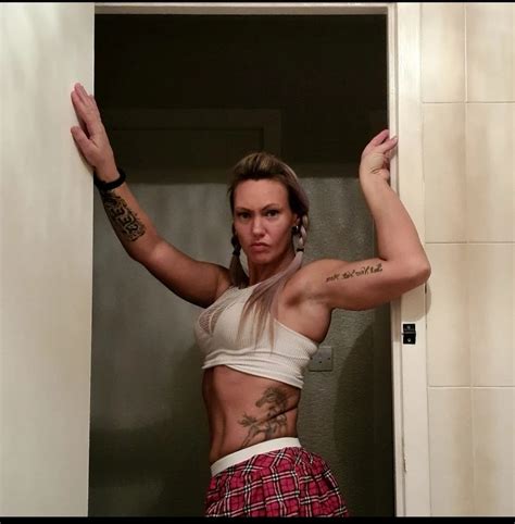 Perfect Poses Nude Pics XHamster