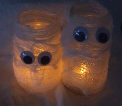 Halloween Craft for Kids: Mummy Luminaries | Woo! Jr. Kids Activities : Children's Publishing