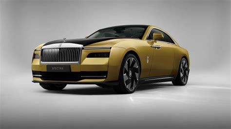 Rolls Royce Has Over 300 Orders For Its 413000 Spectre Electric Vehicle