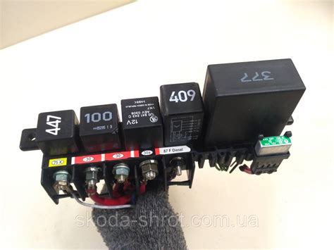 Реле шкода октавия skoda octavia 377, 409, 447,100 , 1U0 941 243 C ...