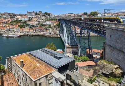 Ribeira Portugal Travel Guide